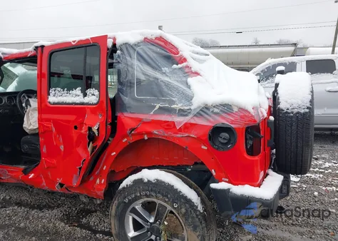 2021 Jeep Wrangler Unlimited Sahara 4X4 z USA, uszkodzony, nr VIN 1C4HJXENXMW592247